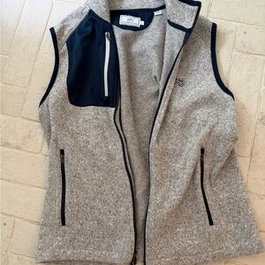 Southern tides grey golf vest